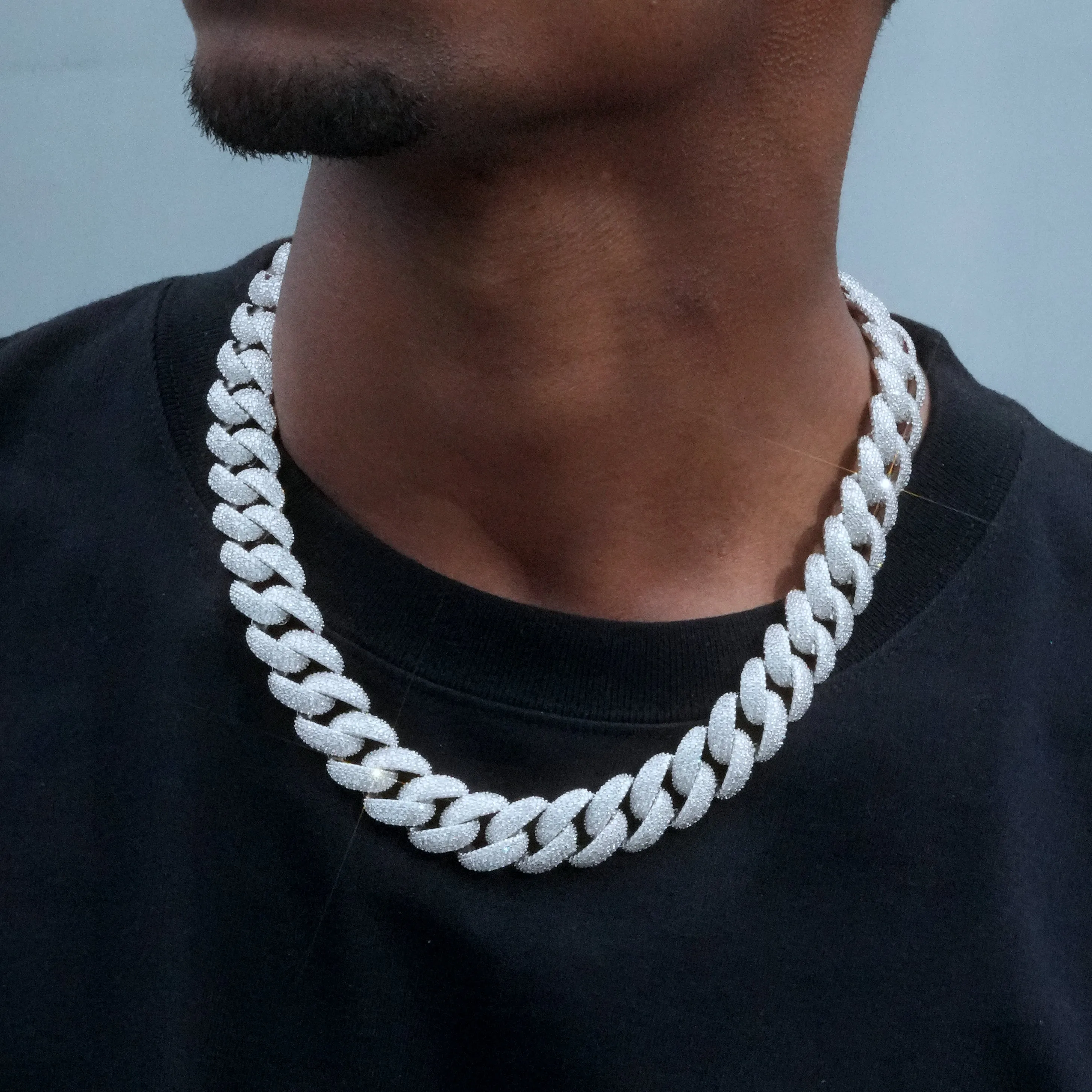 18mm Curved Clasp Bubble Cuban Link Chain