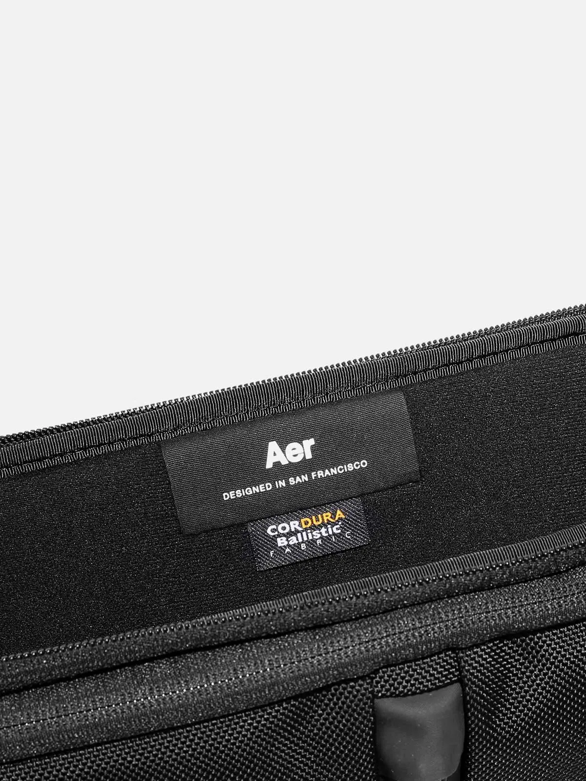 AER Tech Folio 13 Inch Black