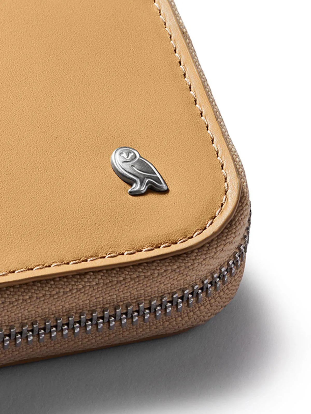 Bellroy Zip Wallet Tan RFID