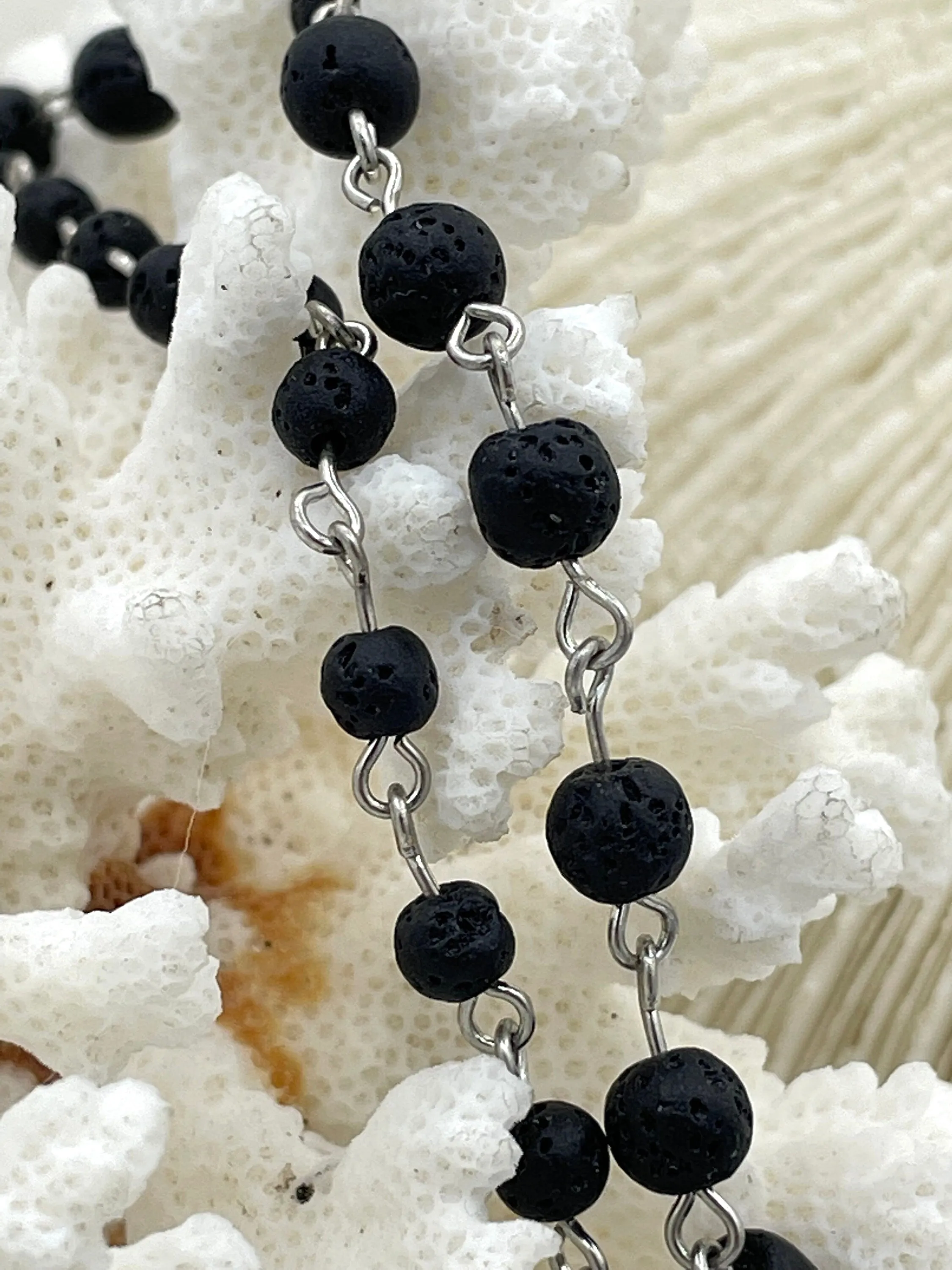 Black lava  Beaded Chain Rosary beads, 6mm and 4 mm  Silver or Gunmetal, pin 1 Meter (39 ") Fast Ship WHOLESALE