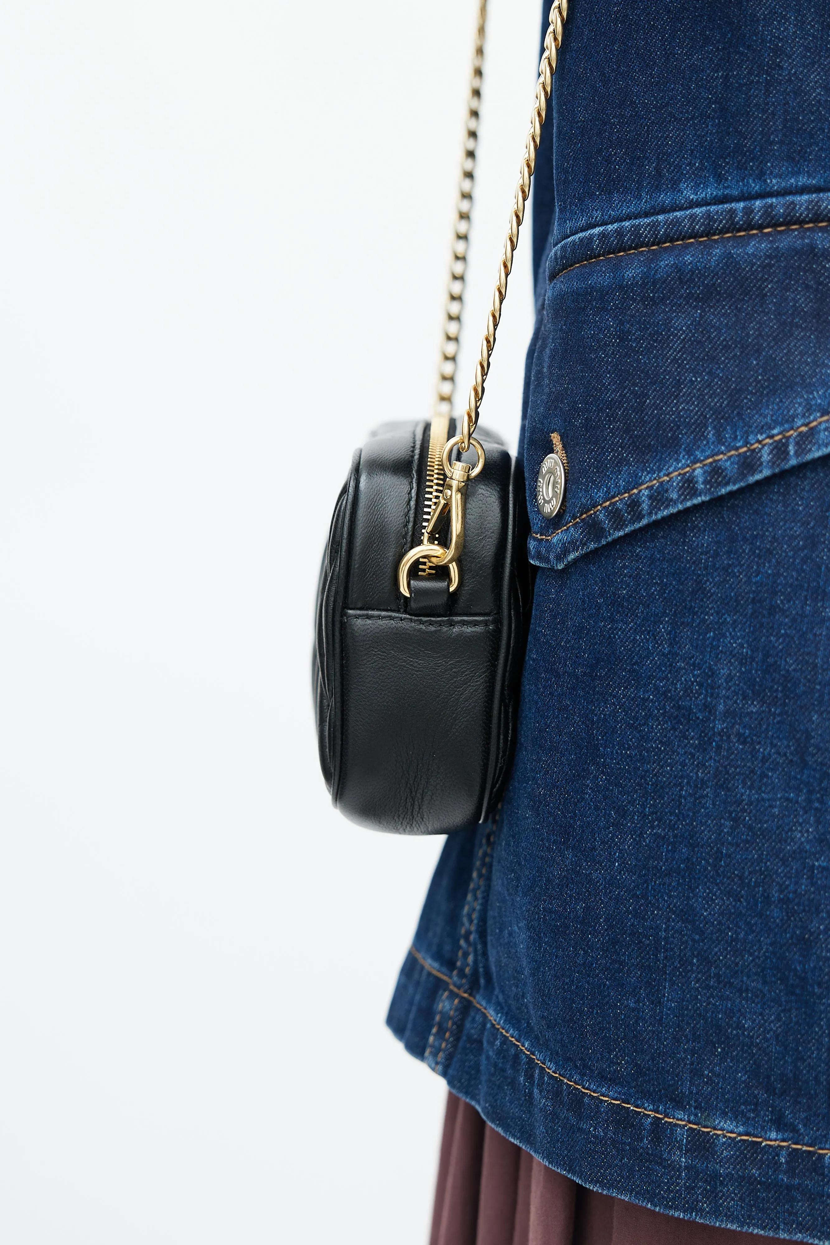 Black Matelasse Logo Chain Belt Bag