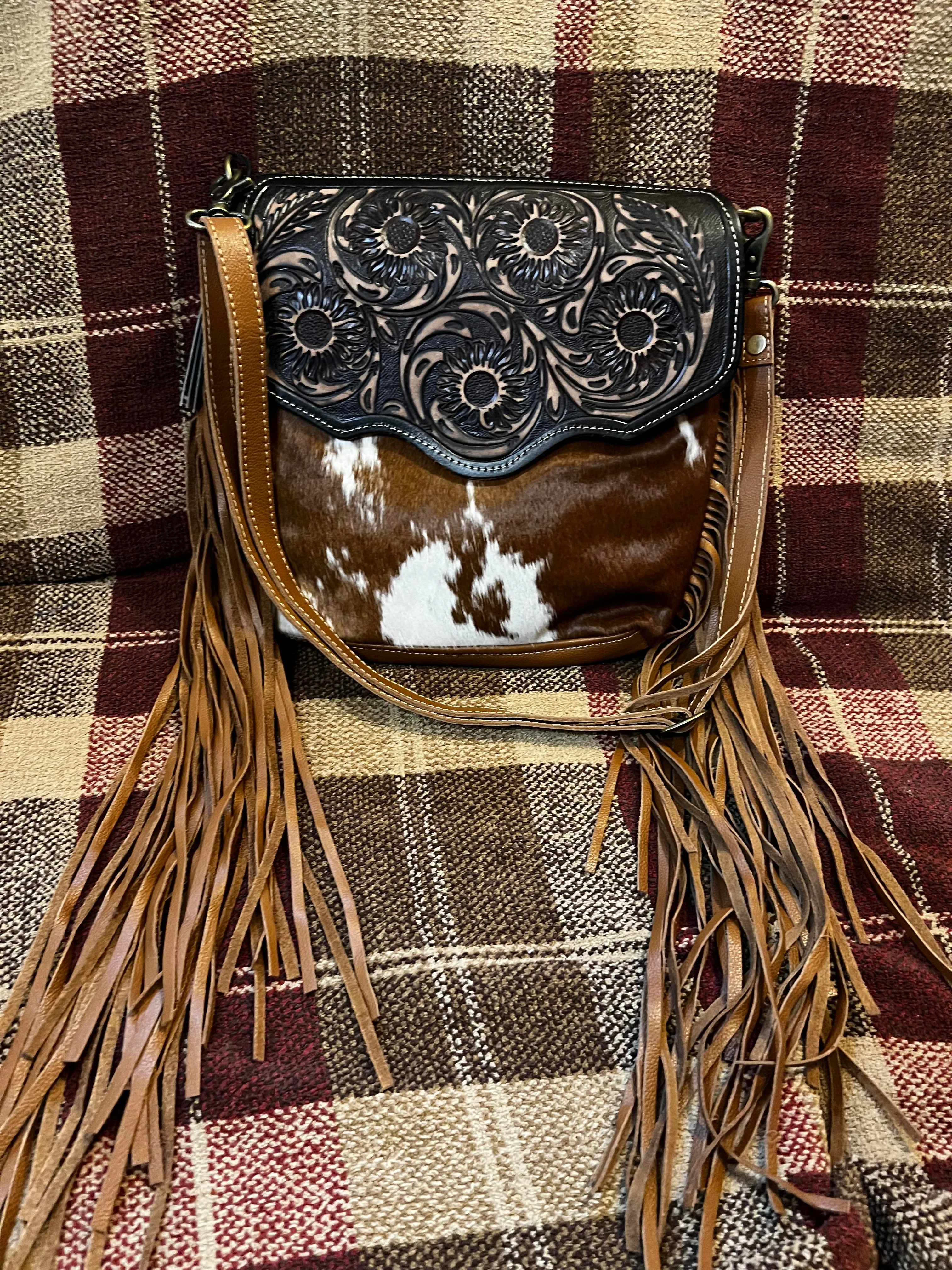 BLOSSOM HAND-TOOLED BAG 2•8•5•5