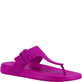 Fitflop iQUSHION Adjustable Buckle Flip-Flops