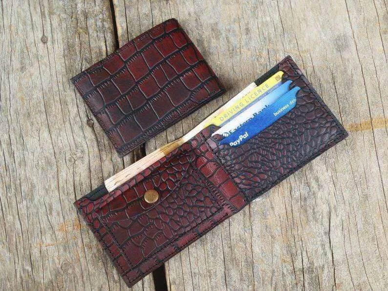 Husband Gift, Boyfriend gift, Father gift, Men's leather bifold wallet, thin leather wallet, Traditional Alligator Texture Oxblood Wallet