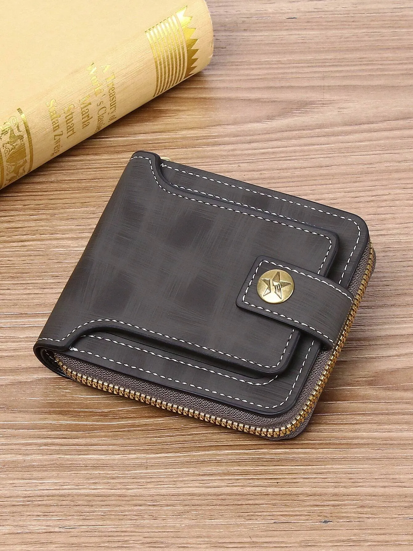 Minimalist Fashion Business Style PU Zipper Wallet