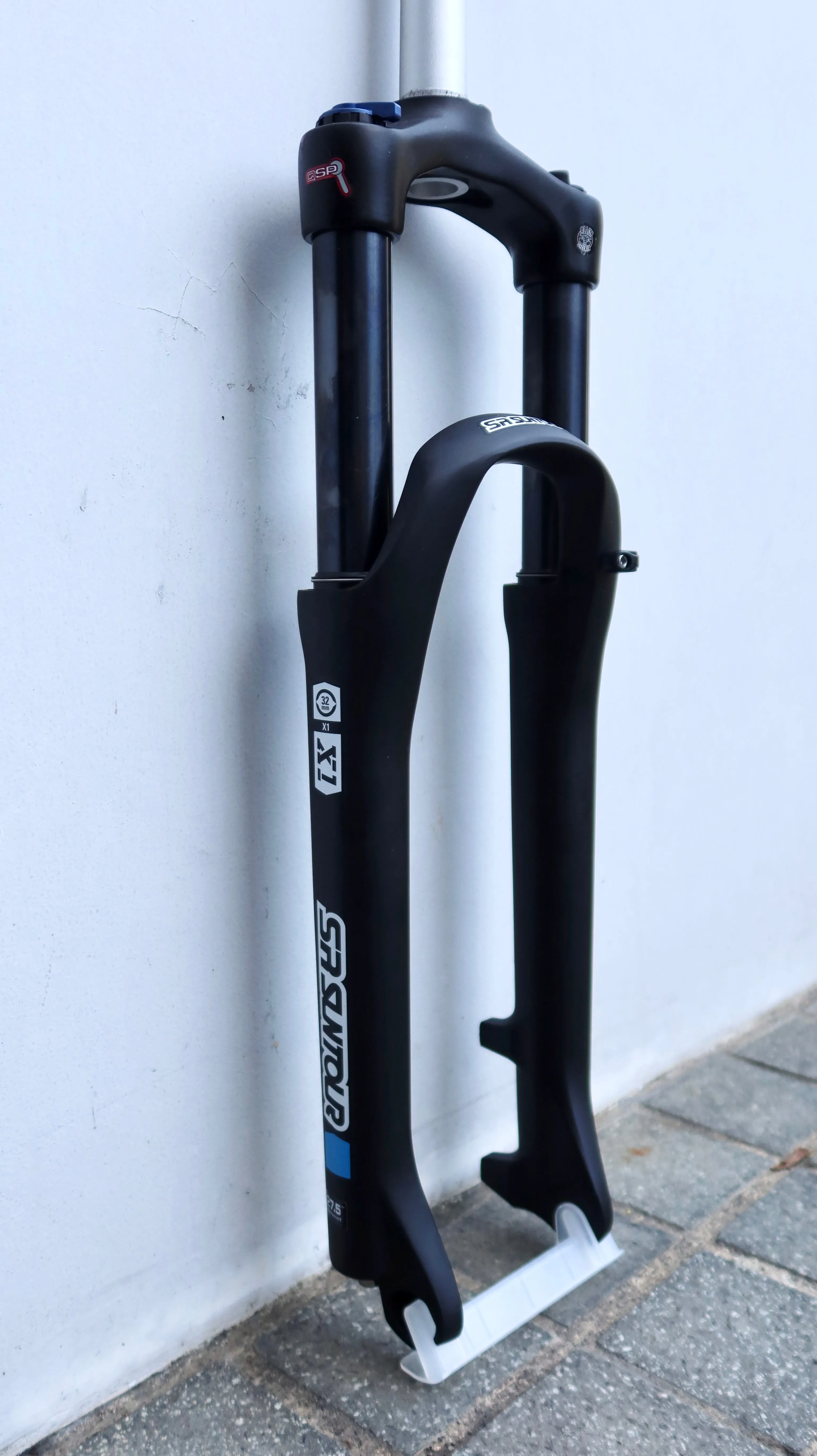 Sr Suntour 27.5" SF22 X1 DS-LO (T: 120 mm) Suspension Fork