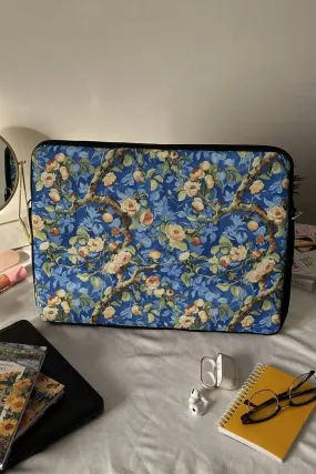 Starry Blossoms Laptop Bag