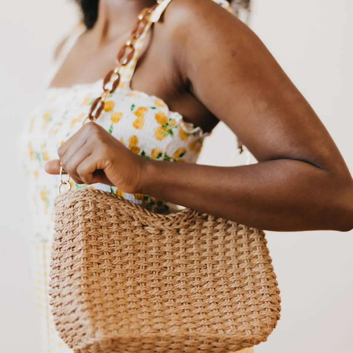 Staycation Straw Shoulder / Crossbody Bag