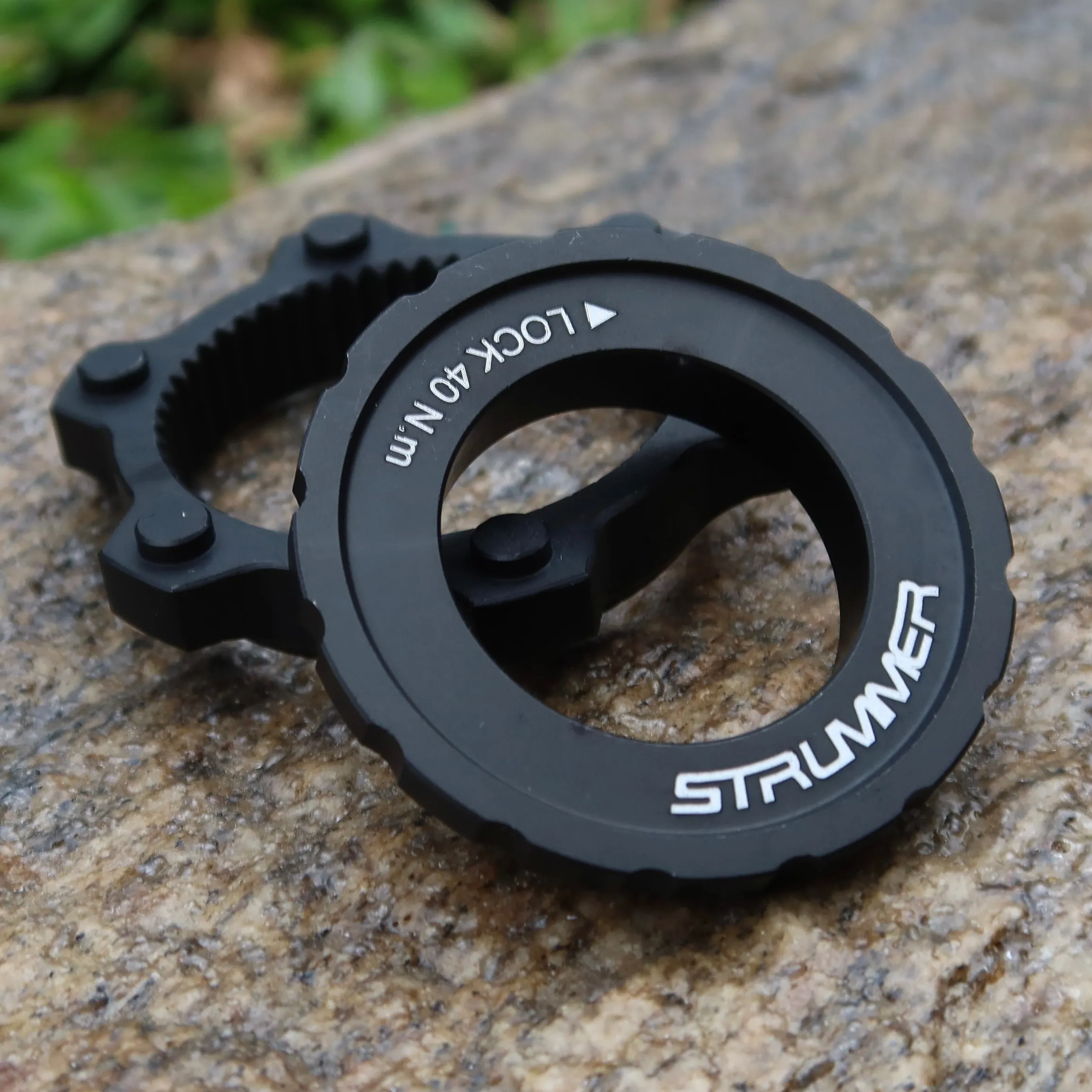 Strummer Centerlock to 6-Bolt Disc Brake Mount Adaptor