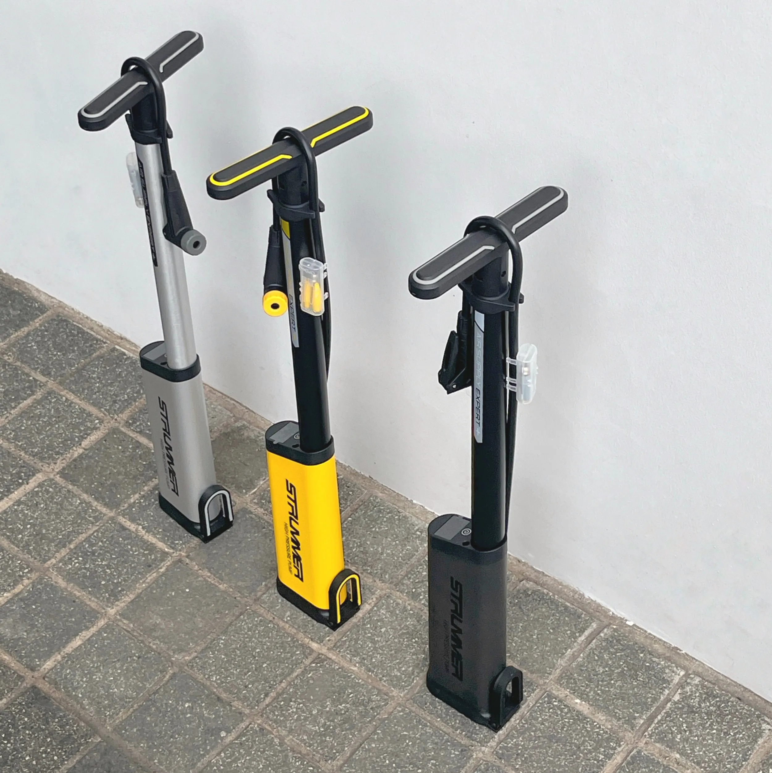 Strummer Expert  Digital Floor Pump (Expert Plus)