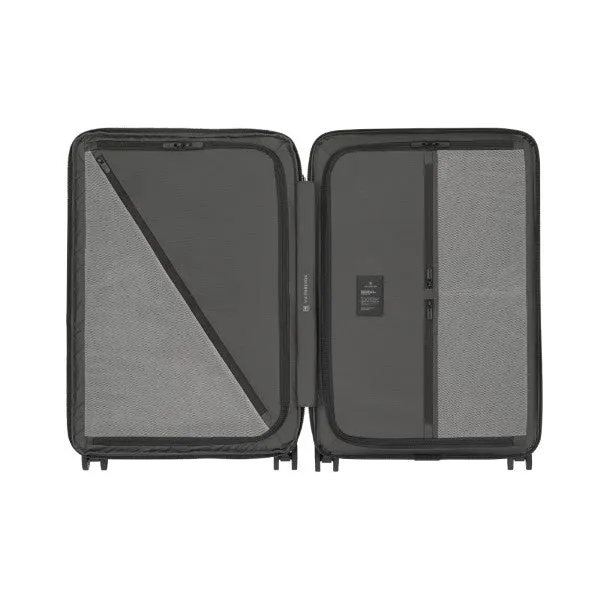 Victorinox Airox Advanced 69cm 4-Wheel Expandable Medium Suitcase