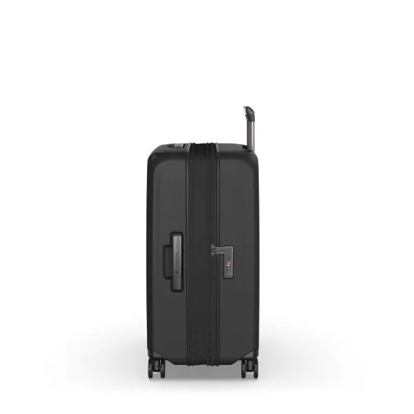 Victorinox Airox Advanced 69cm 4-Wheel Expandable Medium Suitcase